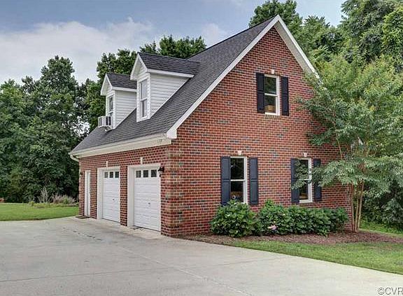 4th image of 9751 Jamescrest Dr