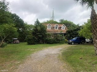 460 Snow Hill Rd, Geneva, FL 32732