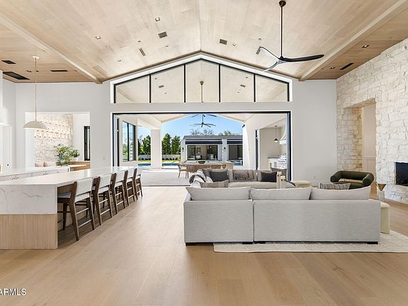 5th image of 4534 E PEBBLE RIDGE Road