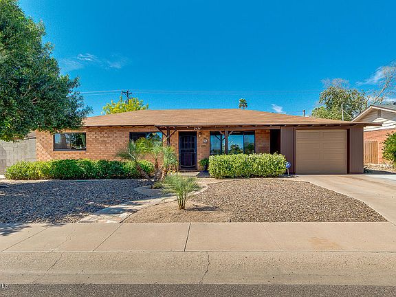 3rd image of 2434 N 72nd Pl