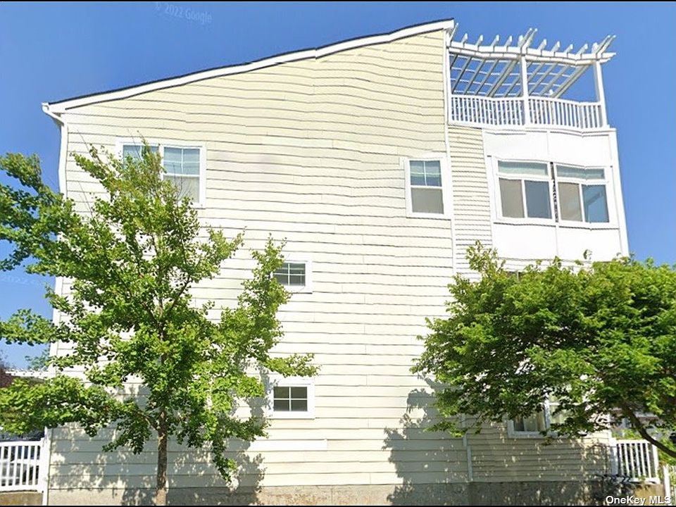 1st image of 7319 Lighthouse Dr