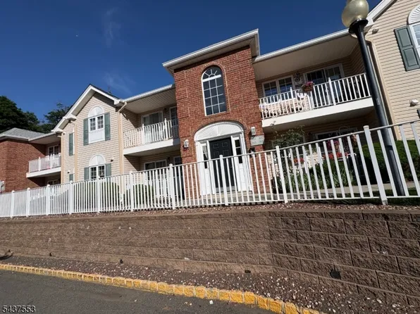 105 Roseland Ave #1601, Caldwell Boro Twp., NJ 07006