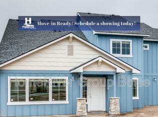 182 S Trek Ln APT 101, Kuna, ID 83634