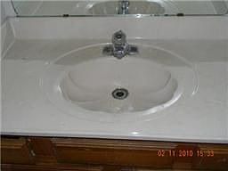 3rd image of 6410 Gladewell Dr