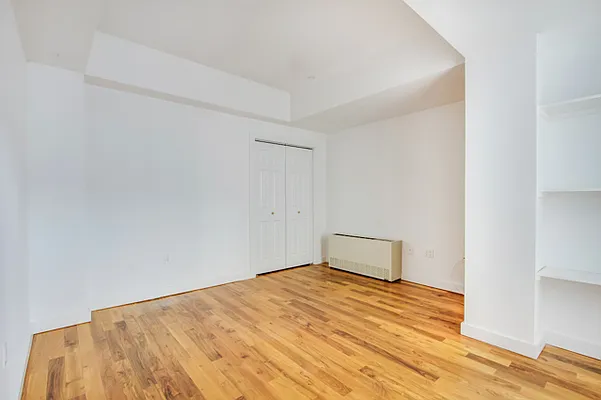 Rented by Compass | media 21