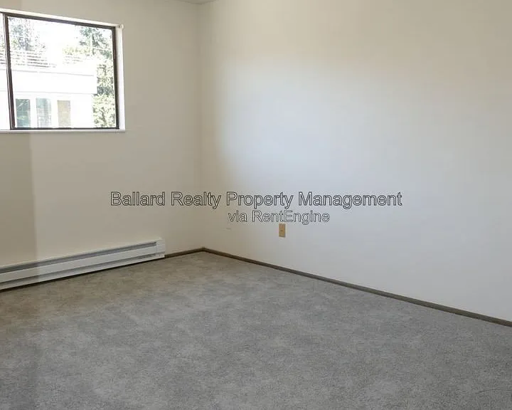 3018 NW 85th St #9 — Photo 8