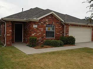 2713 Lumina Dr, Little Elm, TX 75068