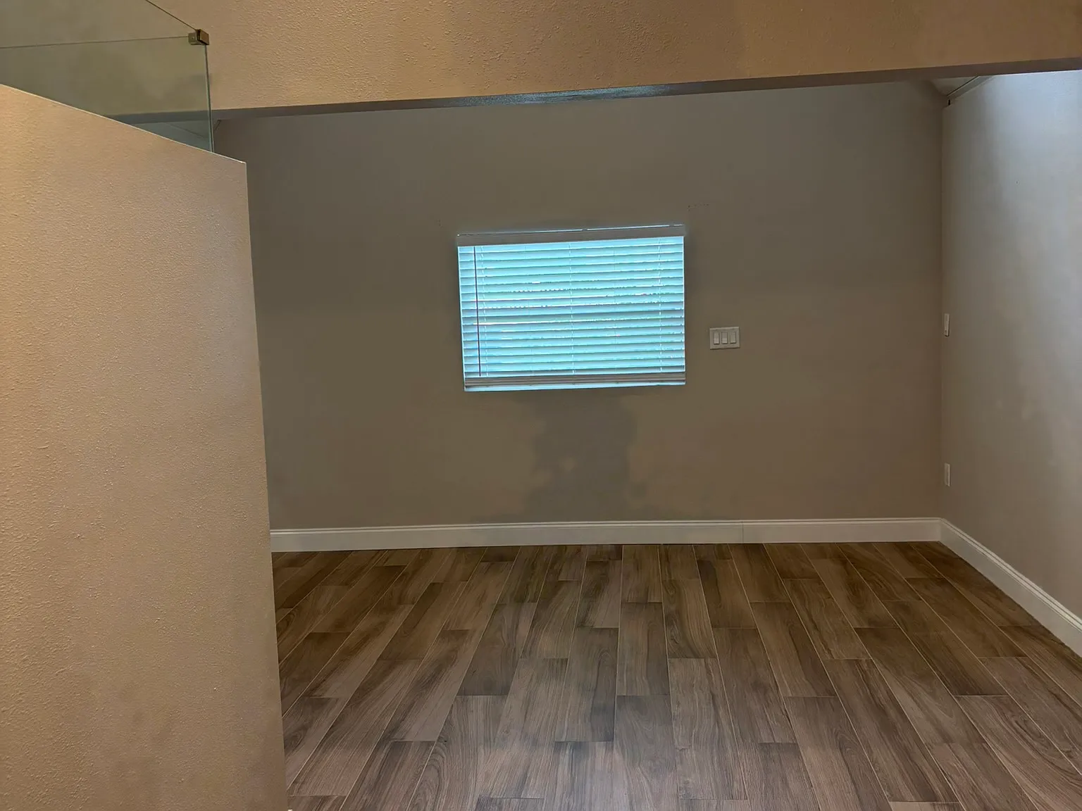 2 bed, 1200 sqft, $1,800 — Photo 3