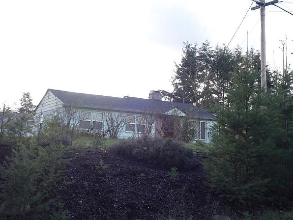 3rd image of 416 161st St S