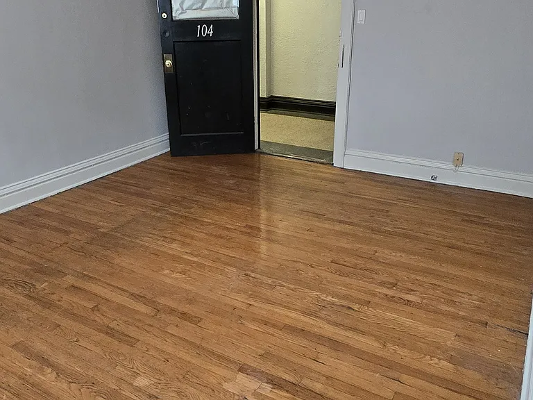 327 N Taylor Ave #104 — Photo 9