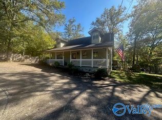 414 County Road 635, Mentone, AL 35984