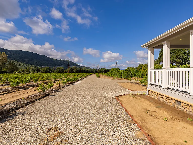2639 E Ojai Ave — Photo 9