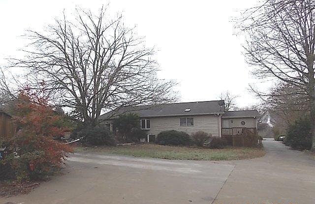 2nd image of 761 Hester Store Rd