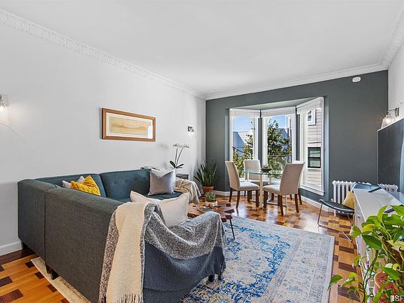 4th image of 3731 Fillmore St APT 4