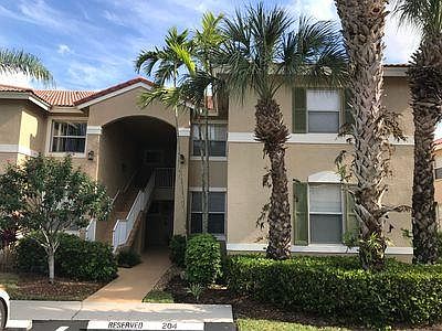 5th image of 6544 Huntington Lakes Cir APT 203