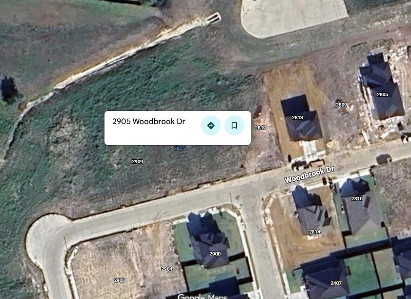 2nd image of 2905 Woodbrook Dr