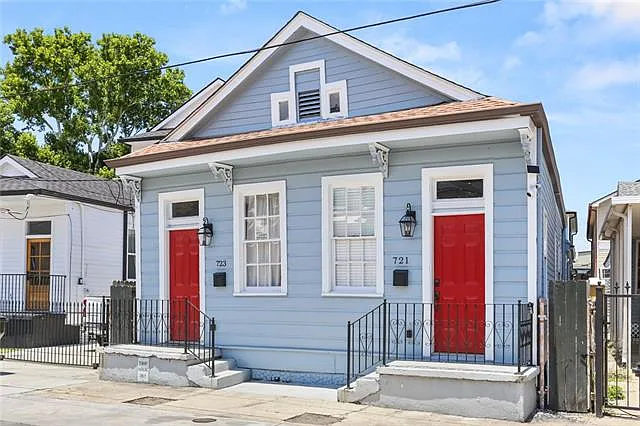 Building Photo - 723 S Salcedo St #723