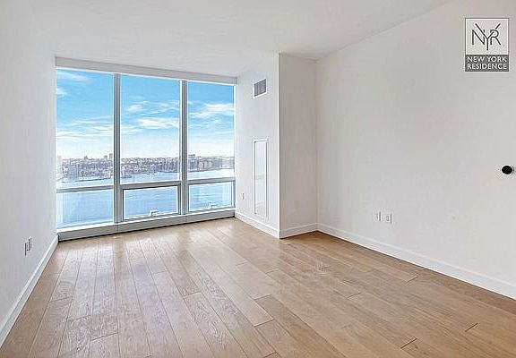 4th image of 15 Hudson Yard #31E