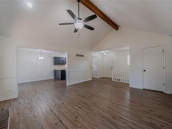 5th image of 2503 NW 8th St