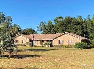 5442 Shamrock St, Milton, FL 32570