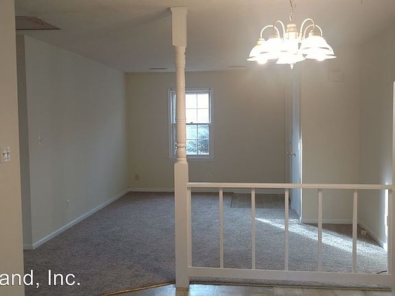 5th image of 212 Deer Creek Dr #B