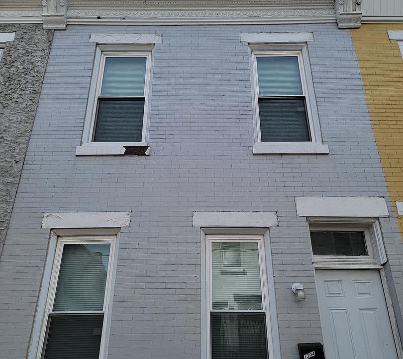 1st image of 1304 W Clementine St