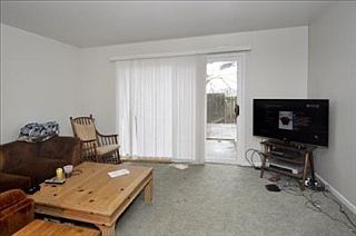 3rd image of 3527 Kenbrooke Ct