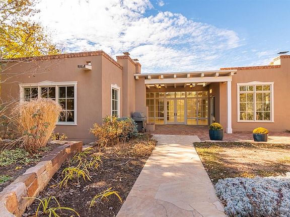 5th image of 135 Camino Escondido