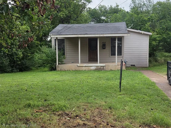 1212 McLean Ave, Dallas, TX 75211