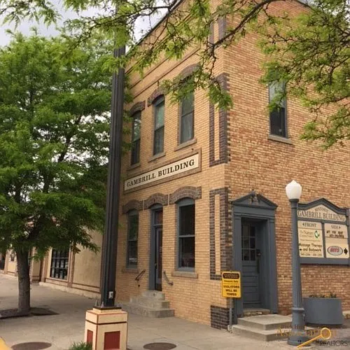 822 Main St