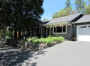 1275 4th Ave, Gold Hill, OR 97525