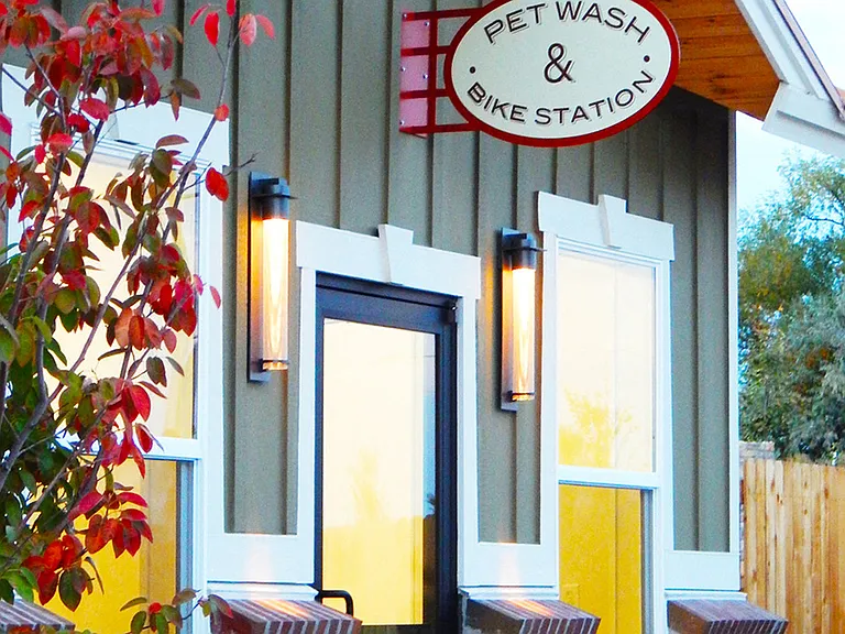 Pet Wash & Bike Station