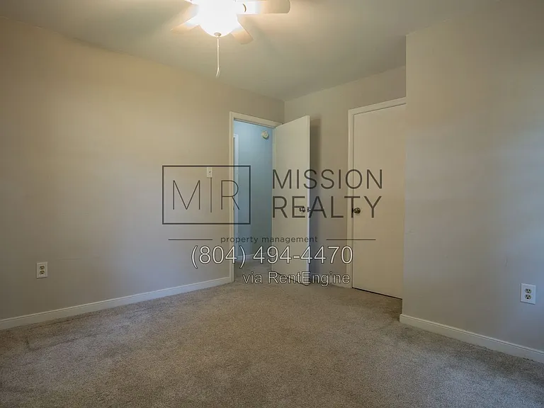 7750 Robinwood Dr — Photo 13