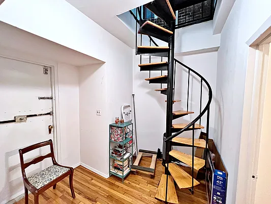 Rented by William Raveis Real Estate | media 6