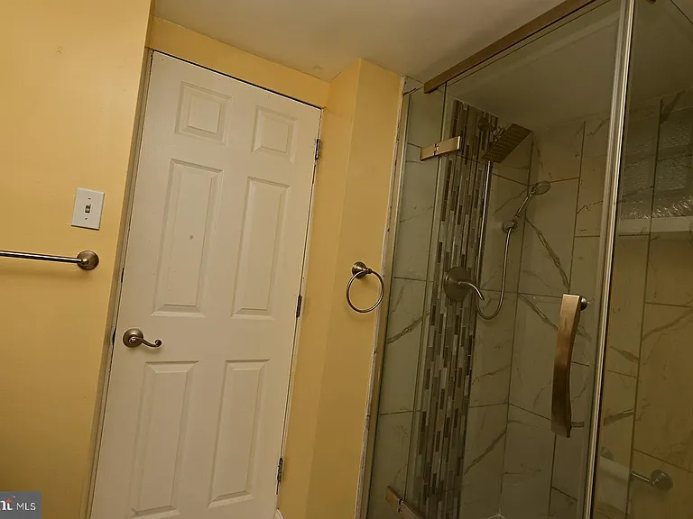 4718 Blue Ridge Ave — Photo 13