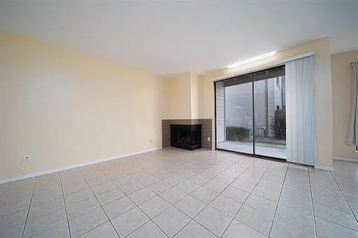 8293 Sands Point Dr #185 — Photo 7