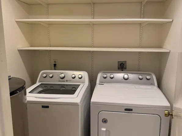 1865 E Kirkland Ln, Tempe, AZ 85281