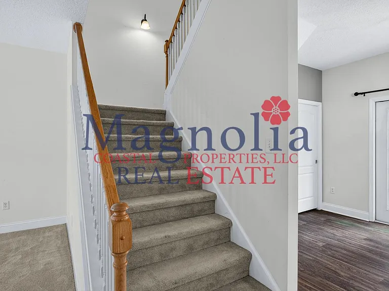 255 Cypress Pointe Dr — Photo 13