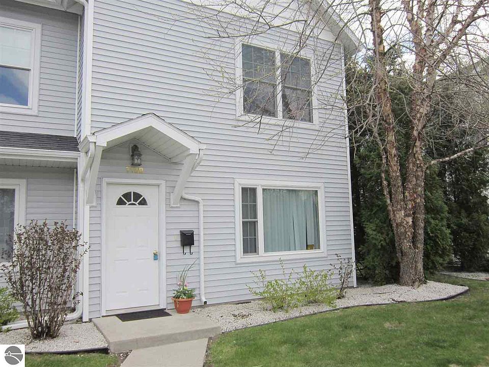 1st image of 713D Lake Ave