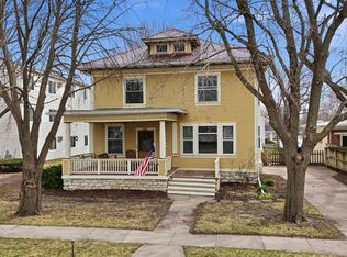 302 N Adams St, Mount Pleasant, IA