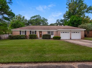 709 Spencer Dr, Fort Walton Beach, FL 32547