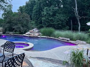 4002 Miriam Dr, Doylestown, PA 18902