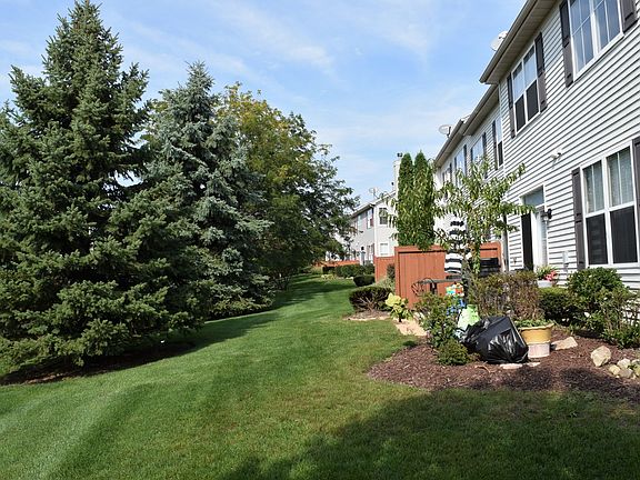 3rd image of 519 Heritage Ct
