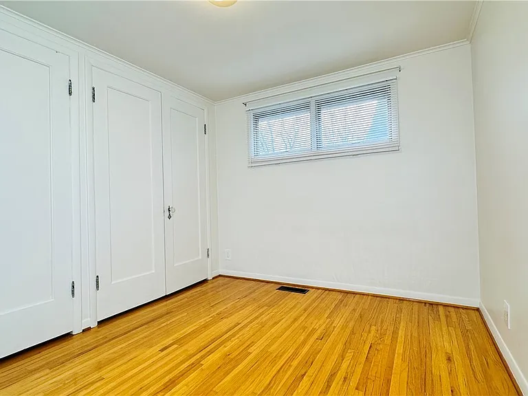 954 Brighton Rd — Photo 19