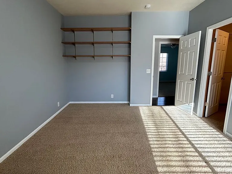 817 Lake Vista Dr — Photo 16