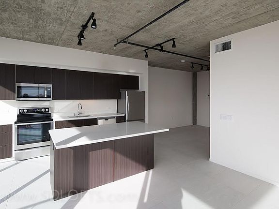 5th image of 1011 Fort Stockton Dr APT 802