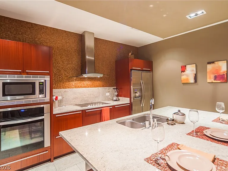4471 Dean Martin Dr #1605 — Photo 4