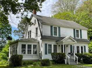 29 Arnold Pl, Norwich, CT 06360