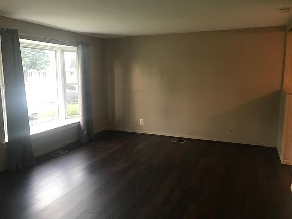 4th image of 4727 W 89th Pl