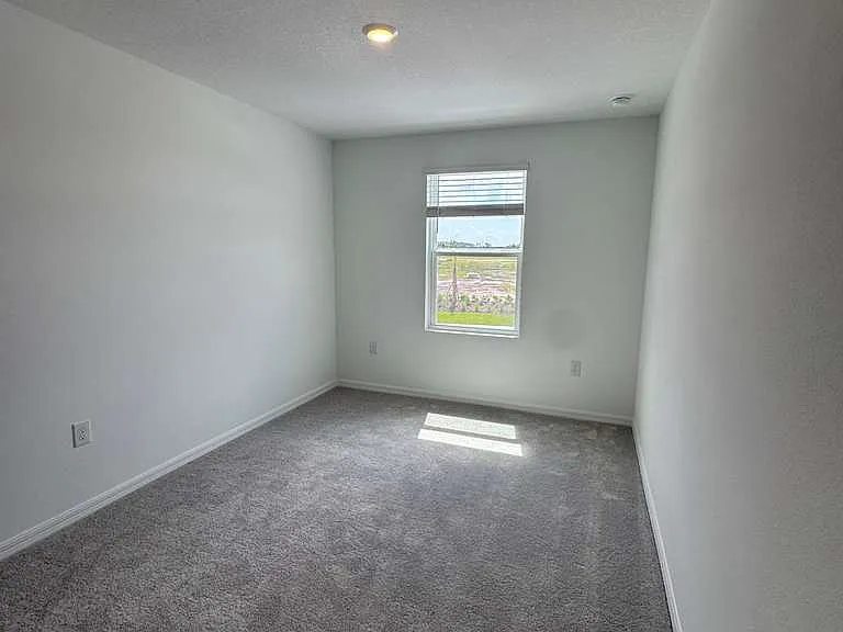10725 Eclipse St — Photo 20